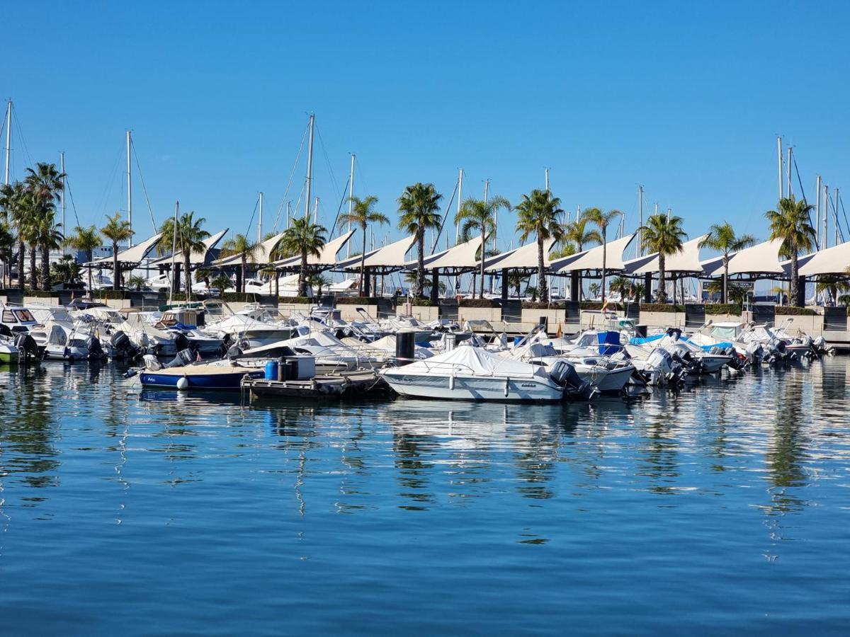 Mirador Apartments Beach First Line سانتا بولا المظهر الخارجي الصورة