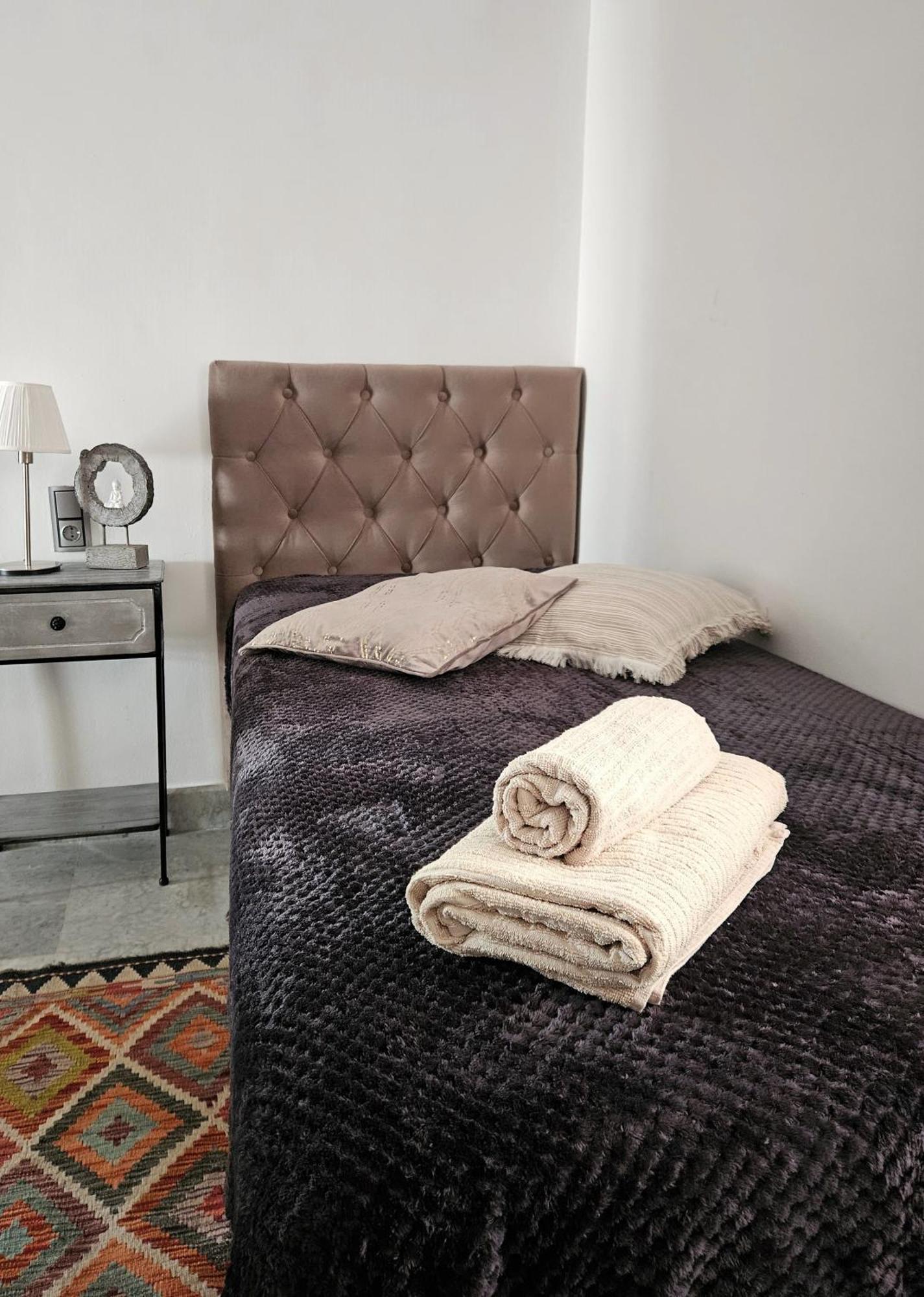 Mirador Apartments Beach First Line سانتا بولا المظهر الخارجي الصورة